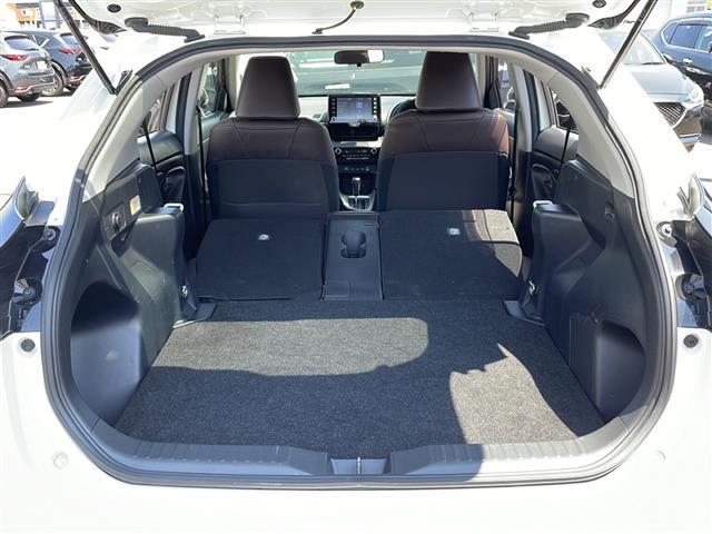 気になる車はすぐにお問い合わせください！右のカーセンサー専用無料ダイヤルから、専門スタッフがお車のご質問にお答えいたします！