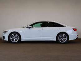 Audi A6 40 TDI quattro S line/HDマトリクスLEDヘッドライト/アルミホイール 5アームダイナミックデザイン プラチナフグレー 8.5J x 19/