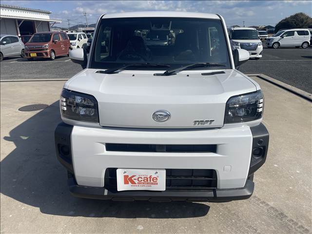人気の届出済未使用車や厳選中古車を全メーカー豊富に取り揃えております。