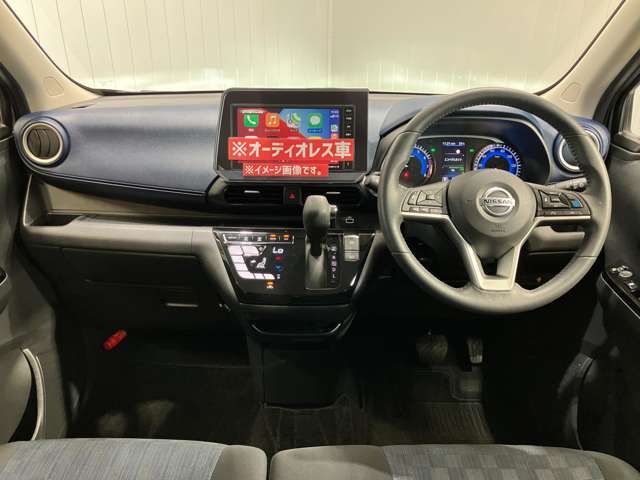 【運転席・助手席】スッキリとしたハンドル周りで使い勝手がいいです★