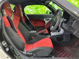 「この車の写真をもっと見たい」「状態が気になる」「この装備はついている？」どんな小さな疑問でもお気軽にお問い合わせください！