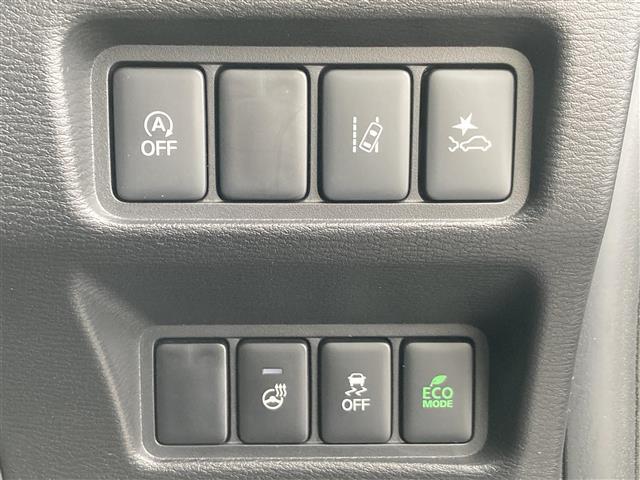 【運転席操作部】快適なドライブを楽しむための機能が装備されています！運転席から触れるので、使いやすいです！除菌プランいれていただくと、さらに清潔で安心していただけます！