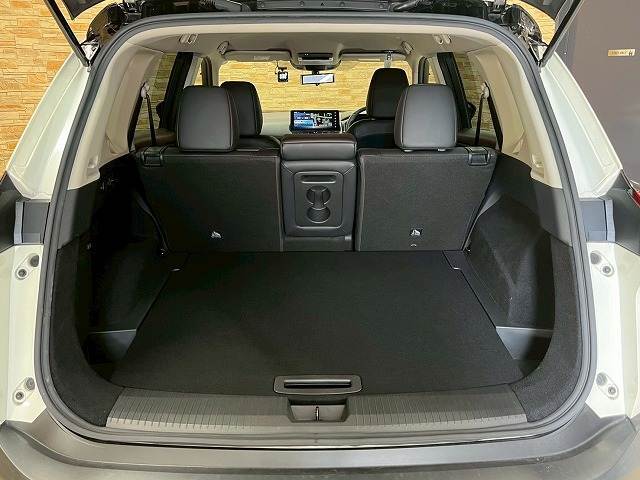 ☆全車修復歴なし！鑑定付きの良質なお車のみを厳選して展示中☆第3者機関の認定付き車ですので、遠方の方でも、安心してご検討いただけます。