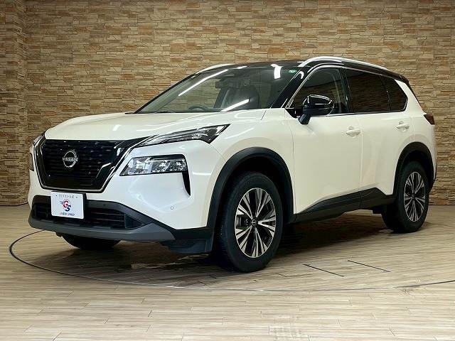 お車ご成約時の付帯率は驚きの90％OVERのキーパーガラスコーティング。雨が降れば、まるで洗車したかのような美しさ。納車後のメンテナンスも楽々。是非一度お試し下さい。