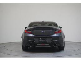 スバル自動車保険プランもご検討ください！スバルではアイサイト車限定のサービスなど、安心で愉しいカーライフのためのSUBARU自動車保険プラン“6 Stars Collection”をご用意しています！