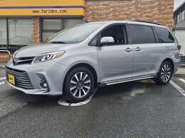 TORIDEX宇都宮店は逆輸入車専門店になっております！