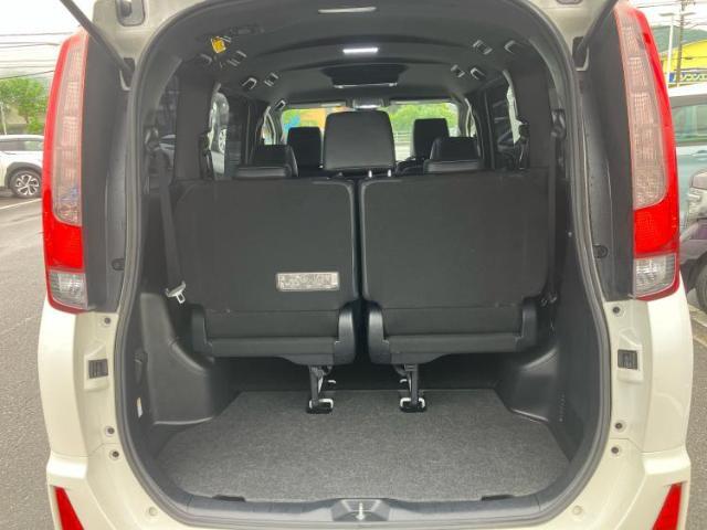 WECARS（ウィーカーズ）は全国250店舗展開！お客様が安心してカーライフをお楽しみいただけるよう社員一同心を込めてサポートいたします。