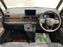 弊社営業時間は朝9：30から夕方18：00です♪