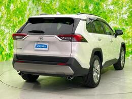 全国に店舗を展開しているのでどこでもお取り寄せが可能です！この車が気になるけど遠方だから・・・と諦める必要はありません！※別途陸送費が必要です。