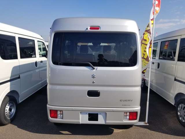 ☆不慮の事故の際もまずハヤシへご連絡ください。弊社ではレンタカー事業やレッカーサービスも実施しております☆