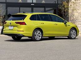 VWオールインセーフティ　IQマトリクスLEDヘッドライト　キーレスアクセス　パワードリアゲート　DiscoverProナビTV　Appコネクト（AppleCarPlay＆AndroidAuto対応）