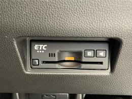 ◆【ETC】有料道路を利用する際に料金所で停止することなく通過できる、ETC車載器（ノンストップ自動料金収受システム機器）が装備されています。セットアップを行うことで利用可能になります。