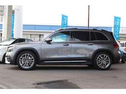 全長465cm×全幅184cm×全高167cm