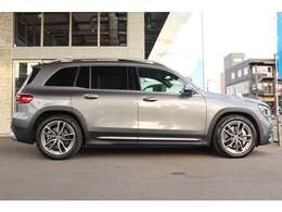 全長465cm×全幅184cm×全高167cm