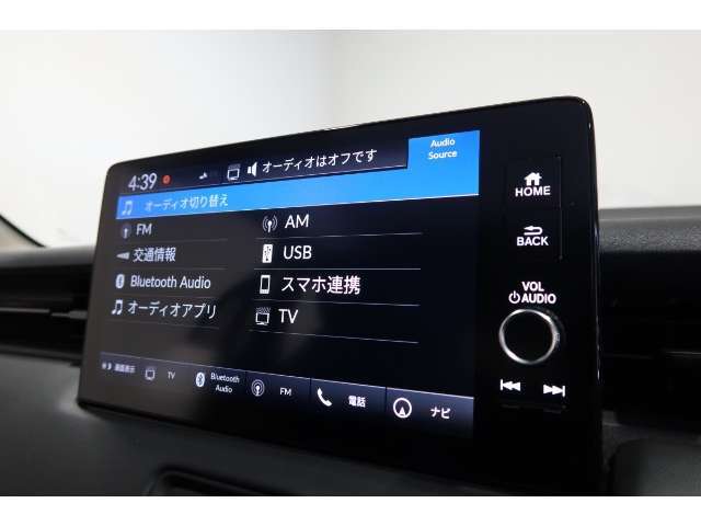 ナビゲーションももちろん装備☆多彩な機能で快適ドライブをアシスト☆オーディオ機能も充実していますね☆