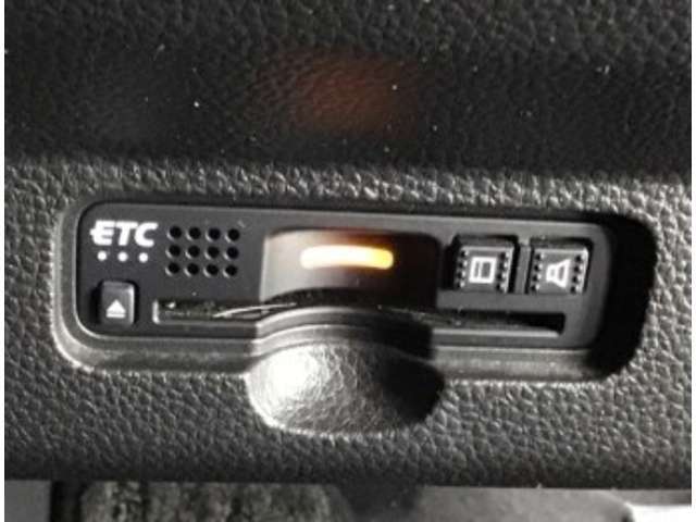 ETC付いてます。ETCが使用可能な道路通行料はキャッシュレスでスマートに走行できます。再セットアップして納車致します