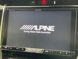 【BIG-X9インチナビ】人気の大画面BIG-Xナビを装備。専用設計で車内の雰囲気にマッチ！ナビ利用時のマップ表示は見やすく、テレビやDVDは臨場感がアップ！いつものドライブがグッと楽しくなります♪