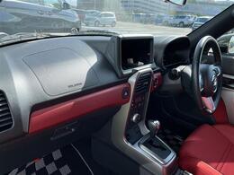 【インパネ全体】『インパネ全体』の画像になります。写真の内容に関してご不明点、ご質問等がございましたらお気軽にガリバー店舗までお問い合わせください。