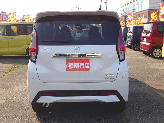 【車検】福井県福井市・鯖江市で年間8,000台の車検実績！予約制の60分車検もございます。お安く安心な国土交通省指定の自社工場完備で国家資格整備士が丁寧に車検整備を行います。