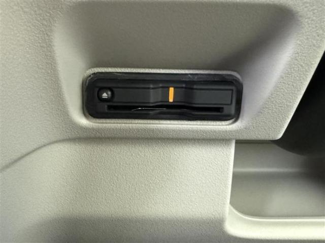 国産車から輸入車まで多様なお客様のニーズのお応えできるように、全国規模で豊富な在庫展開！車のことならWECARSへ！