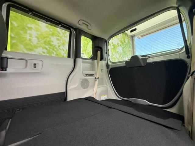 WECARSでは各商談席に大型モニターをご用意しております！見やすい大画面でゆったりと全国の在庫をご覧いただけます！是非ご来店お待ちしております！