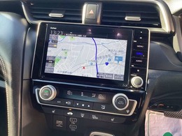 ホンダ純正『Gathers』ナビゲーション装着車になります☆