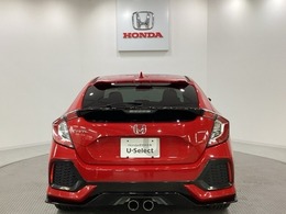 【Honda認定中古車 U-Select】　は3つの安心をお約束します。　1　Hondaのプロが整備した安心。 2　第三者機関がチェックした安心。　3　購入後もHondaが保証する安心。
