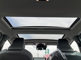 ■□■□■ 軽自動車も普通車も在庫数は 約6000台！！  グループ年間販売台数は20000台！！ 大量販売・大量仕入で1台あたりのコストを削減しています！！  ■□■□■
