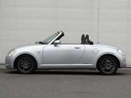 【初めてご購入の方】当社ホームページ「クローバーランドカーズ」で検索！☆簡単審査！全車両ローン仮審査機能付き　☆ご来店予約　☆新着車両　☆ご購入の流れ　など情報満載です。LINEでのお問合せもOK