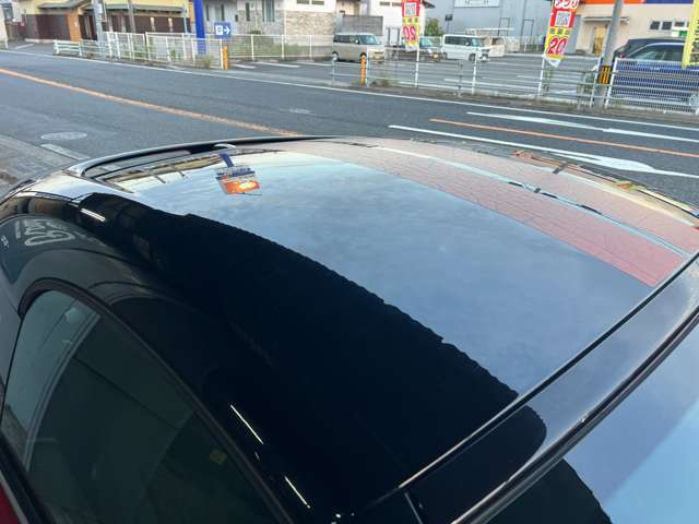 ルーフもキレイです。