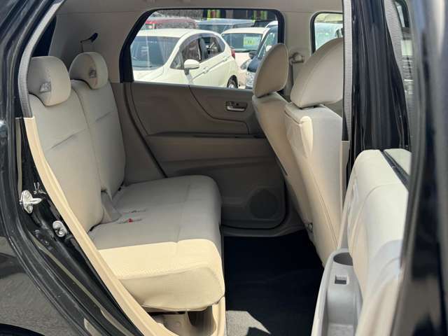 遠方の方でもお安くご納車費用を抑えさせて頂きます♪また店頭でご納車させて頂く事が出来れば県外登録費用は不要です♪詳細はお気軽にお問い合わせ下さい☆