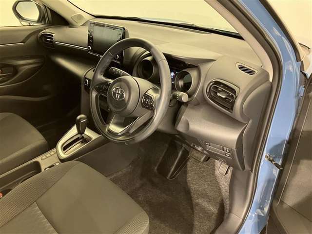 【ロングラン保証】納車後1年間は走行無制限のトヨタロングラン保証付きです。（対象項目：約60項目・5000部品）が対象です。全国のトヨタ系ディーラーで保証修理が可能です。