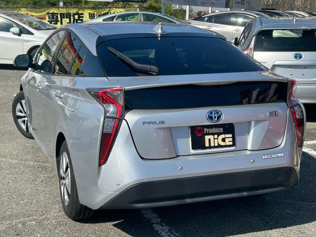 専門店だからこその熟練したスタッフが、お客様に最適な一台をご提案いたします！【072-696-2711】