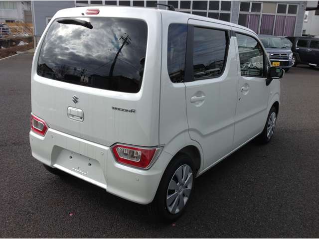豊富な在庫車数でお客様のカーライフにピッタリの1台をご提案いたします！軽自動車専門店なので軽自動車販売に強く、豊富な各メーカー車を展示してお客様のご要望に適った1台をご提供いたします！