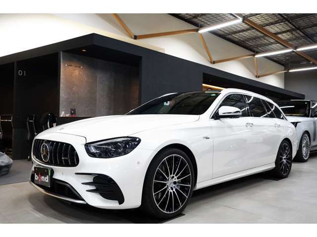 ★整備工場を完備していますので、納車整備から購入後のアフターメンテナンス、カスタム、車検まで一貫して行う事ができます★