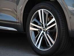 アルミホイール 5セグメントスポークデザイン コントラストグレー ポリッシュト 8Jx20 255/45R20（タイヤ＆アルミホイール）