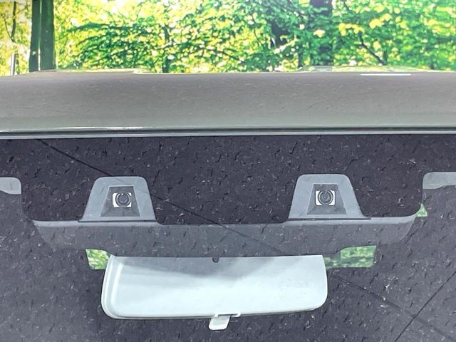 【スズキ　セーフティサポート】走行中に前方の車両等を認識し、衝突しそうな時は警報とブレーキで衝突回避と被害軽減をアシスト。より安全にドライブをお楽しみいただけます。