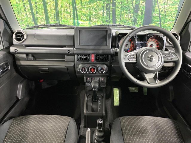 グループ総在庫数約30，000台！！全国の系列店からメーカー・車種問わずご紹介出来るので、あなたにピッタリのお車が見つかるはずです♪まずはお問い合わせ下さい☆