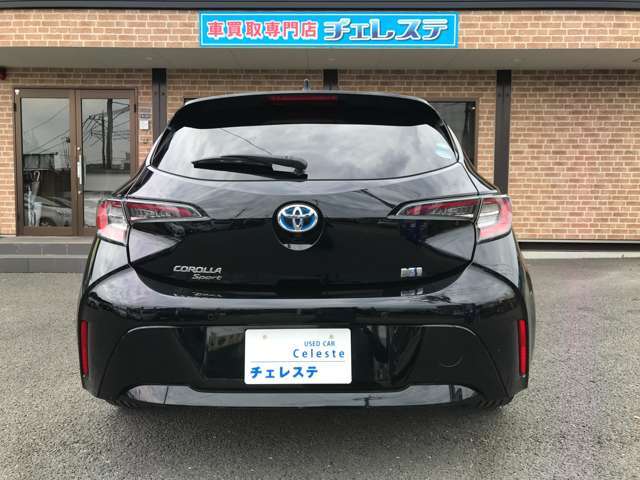 この度は、お車をご覧いただき有難うございます。気になることがございましたら「在庫確認・見積り依頼のボタン」からお気軽にご連絡ください☆もちろん、お電話でのお問い合わせ、ご来店もお待ちしております☆