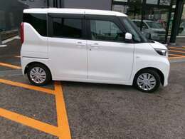 弊社の車は三菱認定中古車で1年間の保証付です。全国の三菱ディーラーで保証修理が受けられます。詳しくは弊社スタッフにお問合せ下さい。