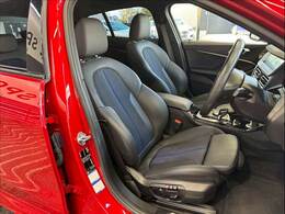 BMWならではの高級感溢れる内装は一見の価値あり♪