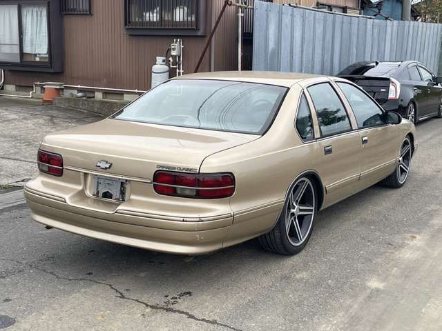 シボレー カプリスセダン LTZ 1996年 不明 (埼玉県) ヴェル