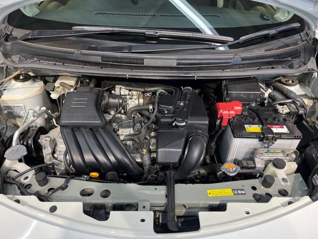 親切・丁寧な専門メカニックスタッフが応対！・車検・点検整備・事故等の修理などアフターサービスも安心。お車のカスタマイズもネクステージのサービススタッフまでご相談ください！