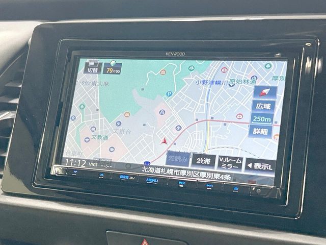 【ナビゲーション】目的地までしっかり案内してくれる使いやすいナビ。Bluetooth接続すればお持ちのスマホやMP3プレイヤーの音楽を再生可能！毎日の運転がさらに楽しくなります！！