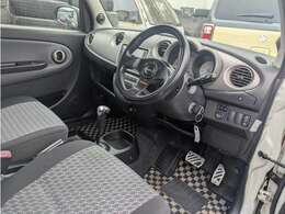 当社では社長自ら会場に出向き品質のいいお車の仕入れを行なっています。