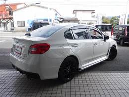 純正ビルトインナビフルセグTV☆Bカメラ☆ETC☆ドラレコ☆純正OP18AW☆STIフロントアンダースポイラー＆サイドスポイラー☆LEDアクセサリーライナー☆ハーフレザーPシート☆ワンオーナー☆禁煙車