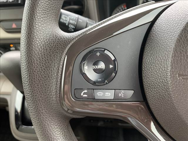 ☆ストラーダメモリーナビ☆Bluetooth☆バックカメラ☆ホンダセンシング☆アダプティブクルーズ☆LKAS☆路外逸脱抑制☆電動パーキング☆オートブレーキホールド☆シートヒーター☆ビルトインETC☆