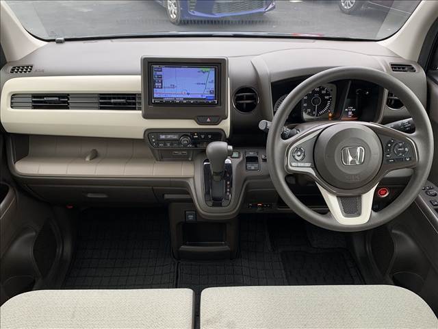 ☆ストラーダメモリーナビ☆Bluetooth☆バックカメラ☆ホンダセンシング☆アダプティブクルーズ☆LKAS☆路外逸脱抑制☆電動パーキング☆オートブレーキホールド☆シートヒーター☆ビルトインETC☆