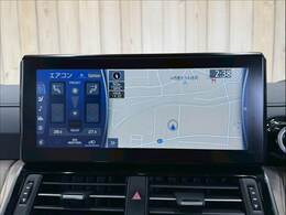 純正12型ナビを装備！！
