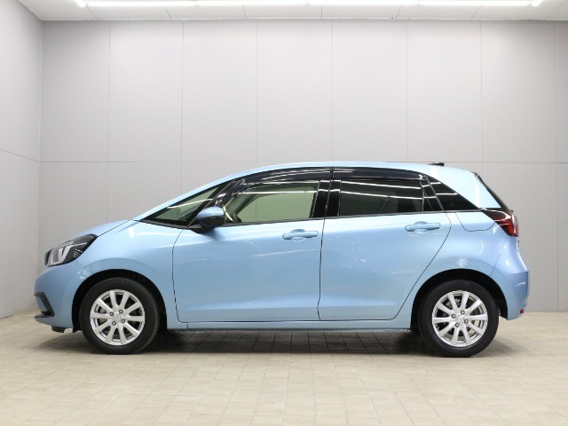 【コーティング】大好評のボディコーティング「グラスコーティング　ガードコスメSP」もご納車までに施工可能。ガラス皮膜によりボディをキレイな状態に保ってくれます。